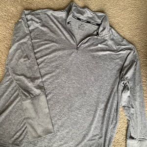 Men’s Nike DriFit running pullover